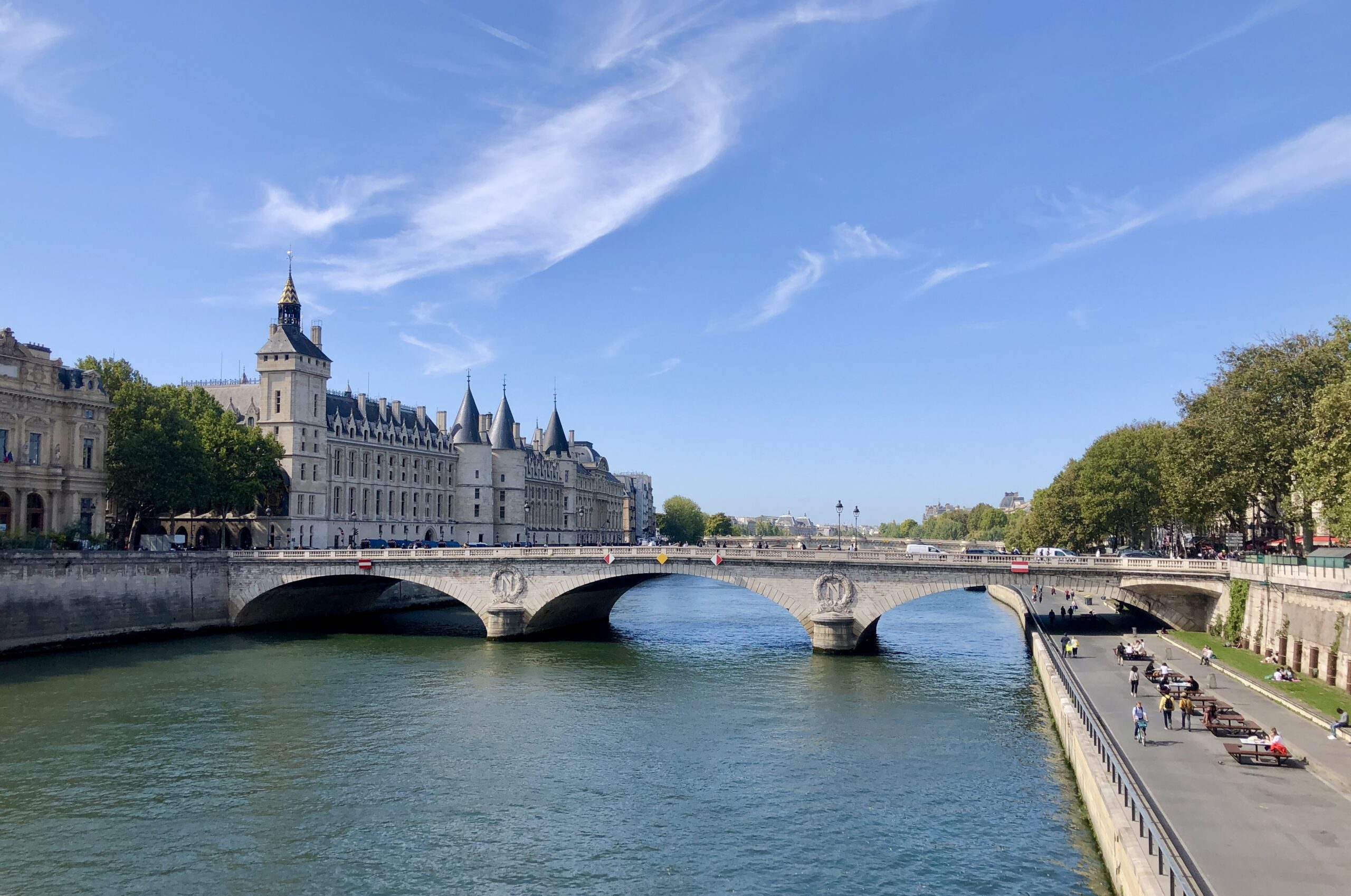 Autumn leaves along the Seine in Paris on an overcast fall afternoon